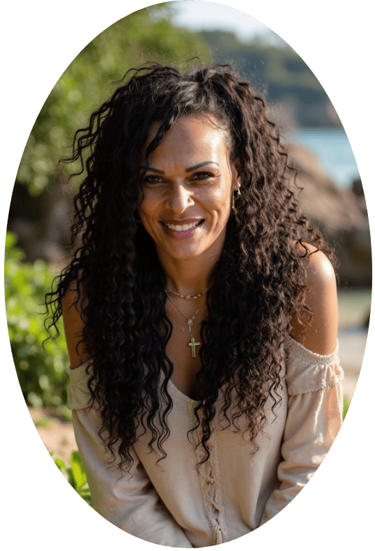 Zertifizierte Google Ads Expertin Angelina lächelt in die Kamera